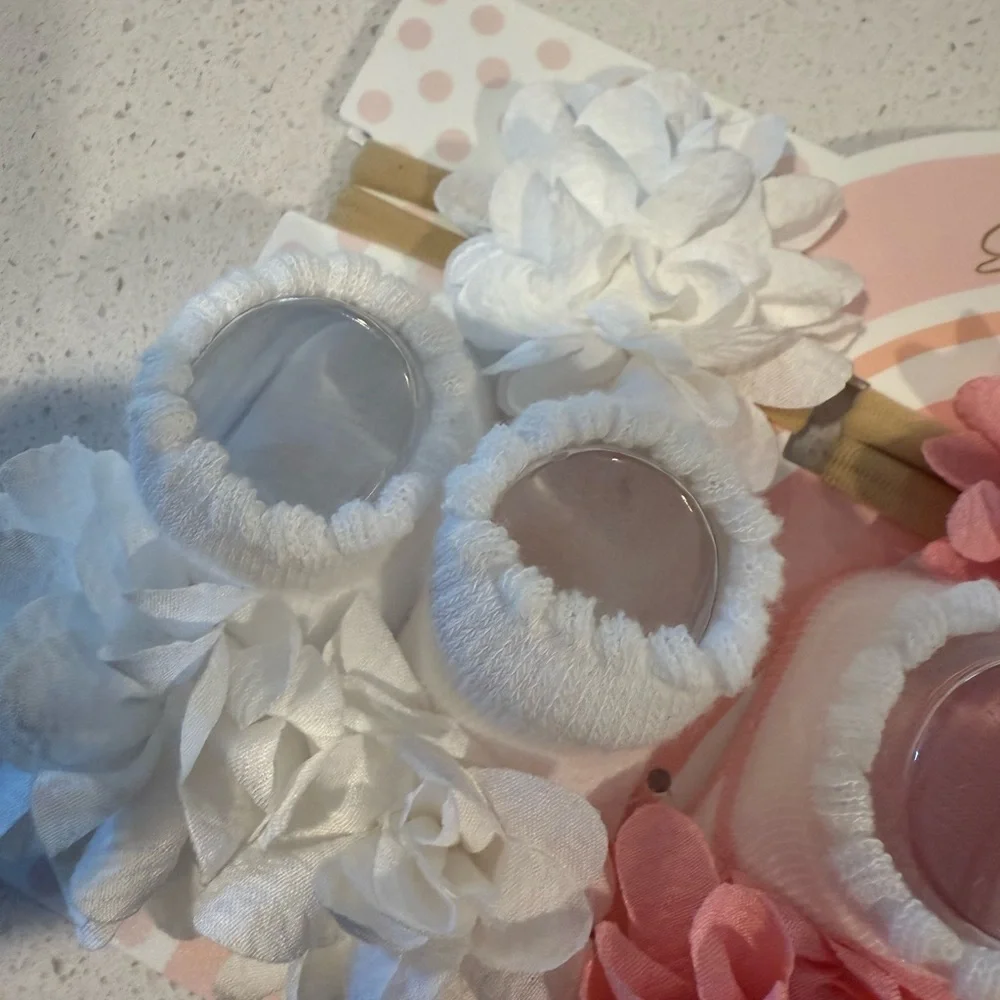 Danbar Baby Girl Floral Sock & Headbands - White, Pink, Purple